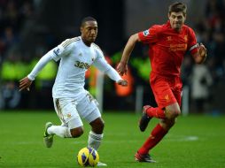 Con este resultado, Swansea suma 17 puntos en la tabla de la Premier, mientras que los reds quedan con 16 puntos. AFP  /