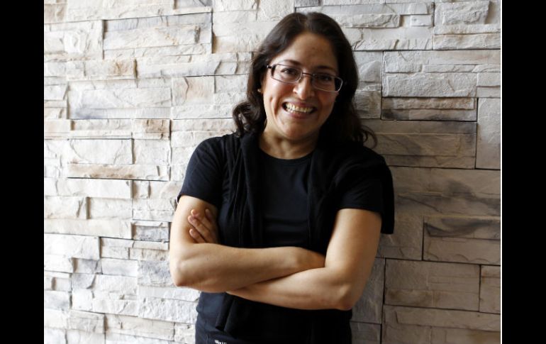 Adriana Jiménez habla sobre el libro póstumo de Daniel Sada ''El lenguaje del juego''.  /