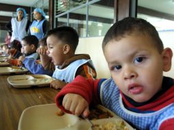 Las aportaciones se dirigirán a los más de 50 programas de asistencia social del DIF. ARCHIVO  /