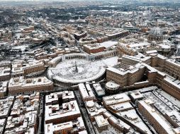 En 1680 muere Giovanni Lorenzo Bernini. (Plaza de San Pedro en el Vaticano, rodeada por la columnata de Bernini). ARCHIVO  /