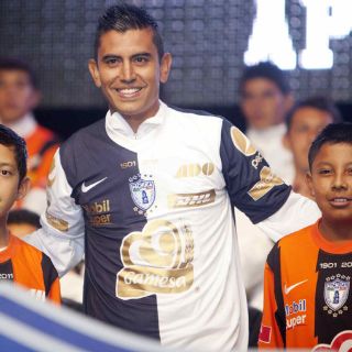 'Venado' Medina se va al Puebla