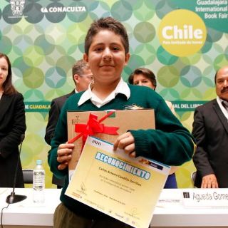 Niños lectores son premiados por INFOlectura