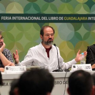 Villoro, Mouat y Sacheri dominan como nadie la palabra futbol