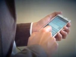 Si sonríe y dice ''Cheese'' la cámara se dispara. Una novedad de LG. ESPECIAL  /