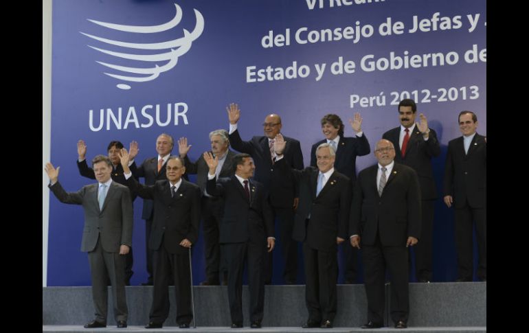 Los mandatarios expresaron su apoyo a las negociaciones de paz en Colombia. XINHUA  /