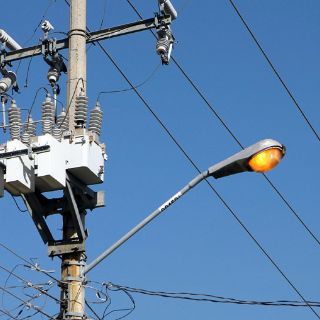 Sólo funciona la mitad del alumbrado público de Tonalá