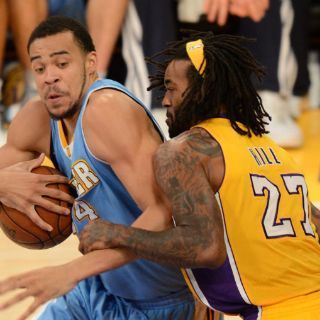 Lakers se lleva la victoria ante Nuggets