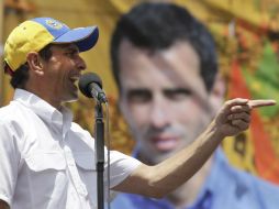 A pesar de los señelamientos, Henrique Capriles se unió al sentido de solidaridad de los venezolanos con el mandatario. ARCHIVO  /