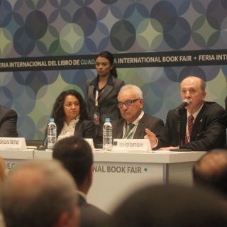 Humanistas cuestionan la educación pública