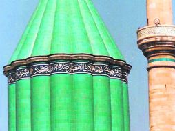 ARQUITECTURA. La ornamentada cúpula del Santuario de Mevlana en Konya obra de Minár Sinán.  /