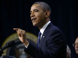 Economistas dicen que la postura de Obama podría hacer recaer la economía de EU. ARCHIVO  /