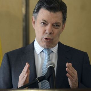 Santos amplía el plazo para lograr acuerdos con FARC