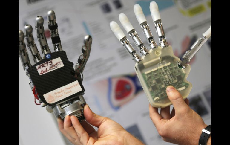 En enero los becados recibirán los kits para armar 10 robots con una inversión de 200 mil pesos aproximadamente. ARCHIVO  /