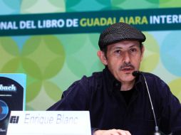 Blanc señala que el periodismo musical se debe escribir desde una ''veneración del lenguaje''.  /