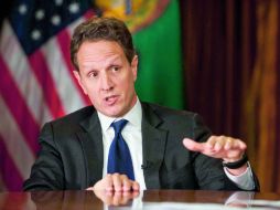 Negociador. El funcionario Timothy Geithner espera llegar a un acuerdo con los representantes republicanos. AP  /
