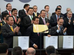 Partidos políticos firmaron ''Pacto por México''. EFE  /