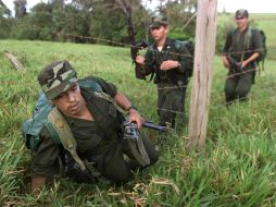 Para Colombia son una organización terrorista que trafica drogas para comprar armas. ARCHIVO  /