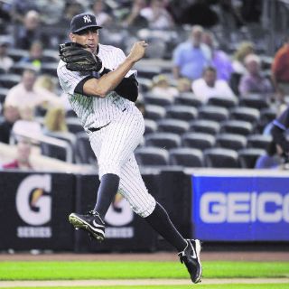 ''A-Rod'' va al quirófano