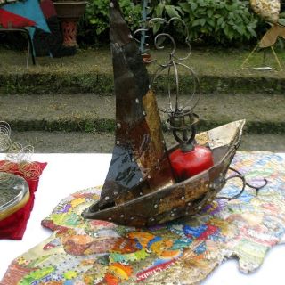 Arte con basura del Everest