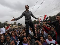Egipcios volvieron a manifestarse contra el presidente Mohamed Mursi en El Cairo. REUTERS  /