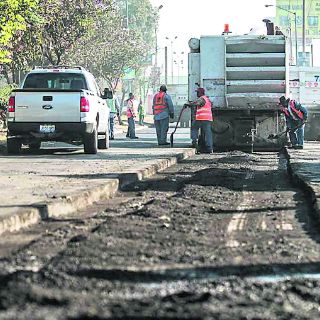 Prometen tres años sin baches en Lázaro Cárdenas