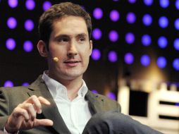Kevin Systrom, cofundador de Ia red social, estima que el objetivo es dirigir a los usuarios directamente a la web Instagram. AFP  /