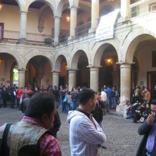 Suspenden sesiones en el Congreso de Jalisco por paro