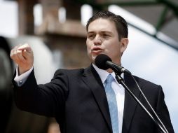 El ministro de Defensa de Colombia, Juan Carlos Pinzón, asegura que se preparan para proteger a la sociedad. ARCHIVO  /