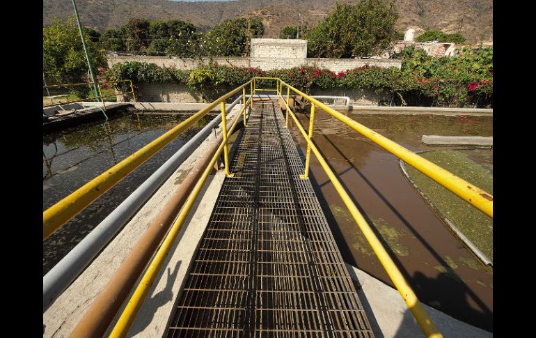 El eje principal para un funcionamiento en el saneamiento del agua es un cambio en la política pública, dice consultor.  /