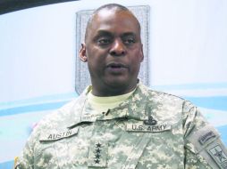 Nominado. El general Lloyd Austin fue propuesto por Barack Obama como jefe del Mando Central. AP  /