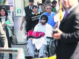 Juan Uriel Sandoval salió del hospital ayer y pidió justicia, además de la liberación de los detenidos del sábado. EL UNIVERSAL  /