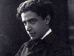 Manuel M. Ponce refinó su estilo musical inclinándose hacia la música popular mexicana a largo de su carrera. ARCHIVO  /