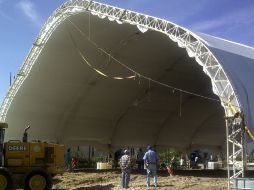 Además de la pista de hielo, se colocará un pasillo de nieve artificial e iluminación, como parte de las actividades gratuitas. ARCHIVO  /