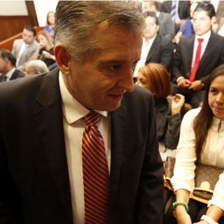 Presentan denuncia penal contra ex diputados