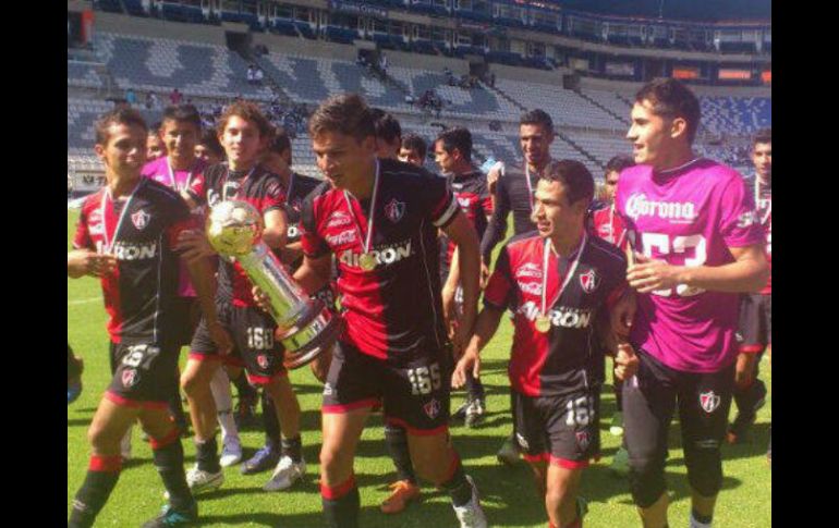 Los Zorritos se coronaron en el estadio de las Garzas de la UAEH. ESPECIAL  /
