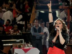 El avión de la cantante perdió contacto con la torre control minutos después de las 3:00 a.m de este domingo. ARCHIVO  /