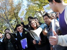 Buscan recordar a Obama que más de 14 millones de latinos votaron por él para recibir apoyo. ARCHIVO  /