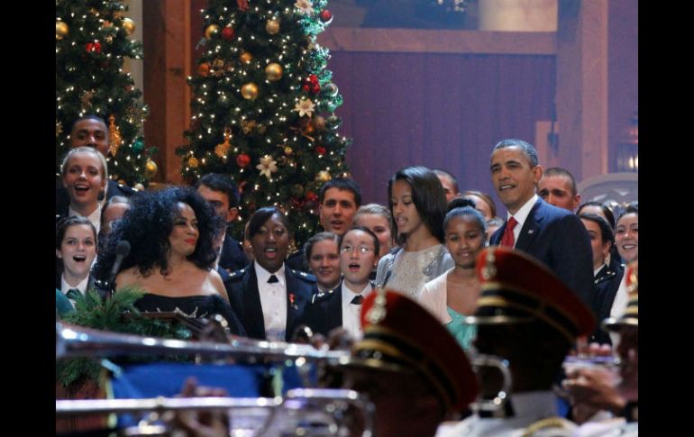 Diana Ross, entre otros artistas, participaron en Navidad en Washington. XINHUA  /