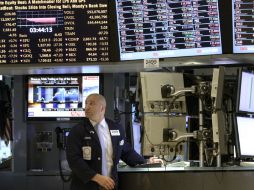 En el mercado bursátil mexicano es operado un volumen de 13.8 millones de títulos por un importe de 401.6 millones de pesos. ARCHIVO  /