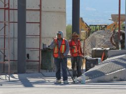 Se ha registrado un aumento en los gastos de maquinaria y equipo total de 2.6% y los de la construcción de 3.4%. ARCHIVO  /