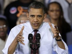 El presidente de EU, Barack Obama, quiere dejar que las tasas de impuesto suban para el 2 % de los más ricos. AP  /