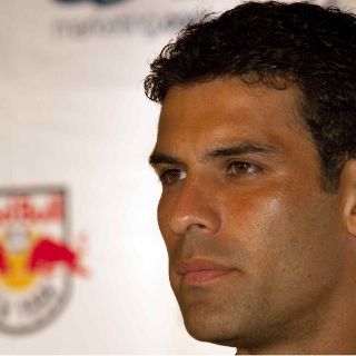 León amarra a Nery; Rafa Márquez está cerca