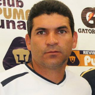López, Ramírez y Rentería candidatos a delantero en Pumas