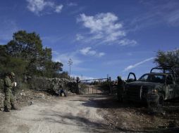 La Secretaría de la Defensa Nacional cerró el tránsito en Tejocotes, en Iturbide, a fin de mantener intacto el lugar. REUTERS  /