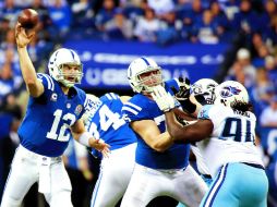 Reemplazo. Andrew Luck llegó en lugar de Peyton Manning, quien llevó a los Potros a ganar el Super Bowl XLI ante Chicago. AP  /