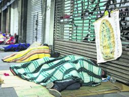 Ayer se reportó el paso de 75 peregrinaciones por el Estado de México con rumbo a la Basílica de Guadalupe. EL UNIVERSAL  /