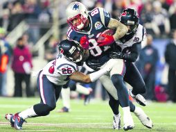 Nueva Inglaterra no se tentó el corazón y dominó a placer a Houston. AP  /