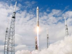 Sale disparado de un cohete Atlas desde Cabo Cañaveral, Florida. REUTERS  /