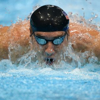 Lochte confía que Phelps regrese para Río 2016
