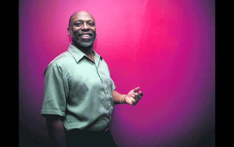 El reconocido director Leslie B. Dunner estará al frente de la OFJ en los tradicionales conciertos de las fiestas de esta parte del año  /